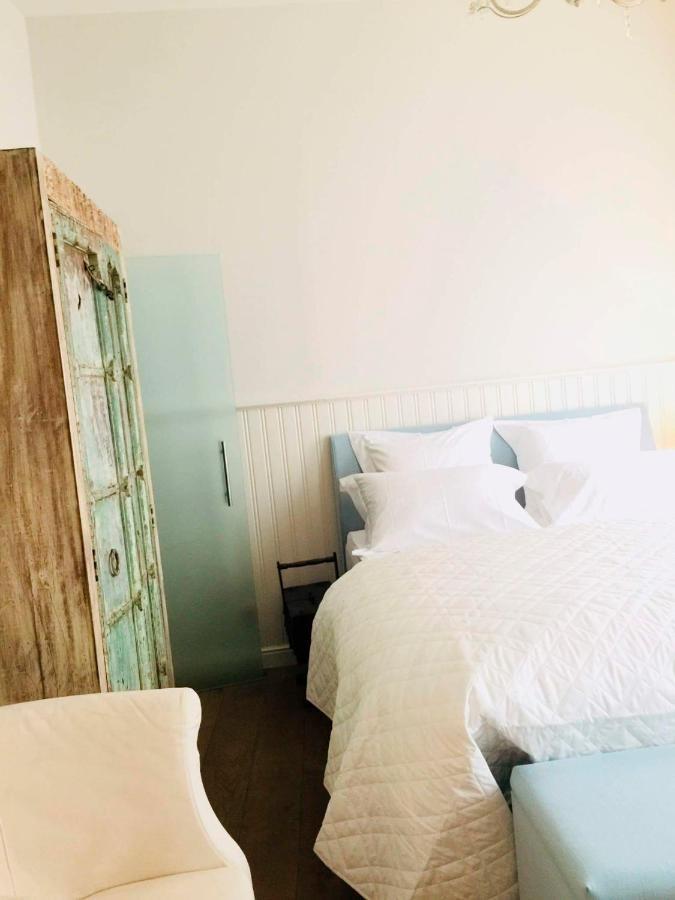 Bed and Breakfast Kirisavan Bed&Breakfast Borgloon Exterior foto